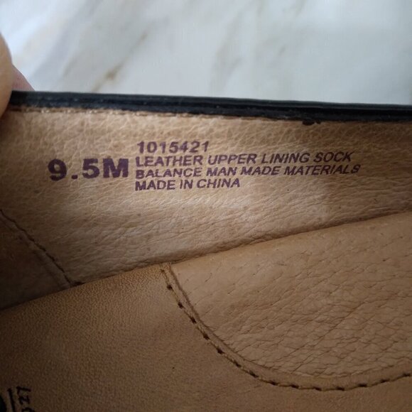 Sofft | Black Leather Suede Peep Toe 3" Pump | Size 9.5 M - Picture 8 of 11